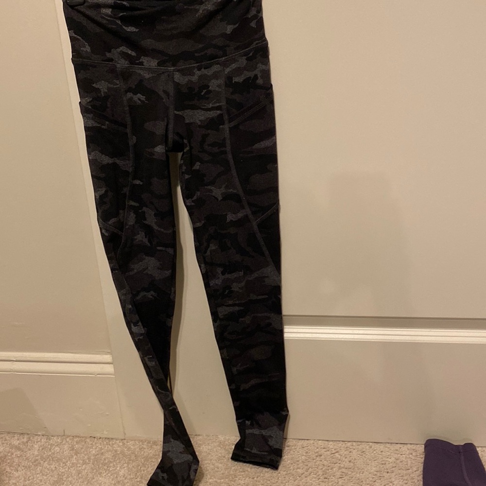 Camo leggings
